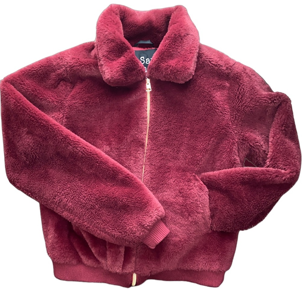 Maroon faux fur girls jacket with gold zipper, like new